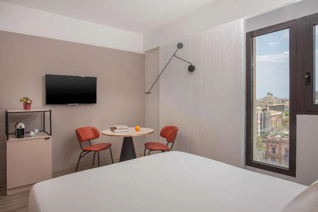 DOUBLE SUPERIOR WITH VIEWS Room, NH Catania Centro, Catania