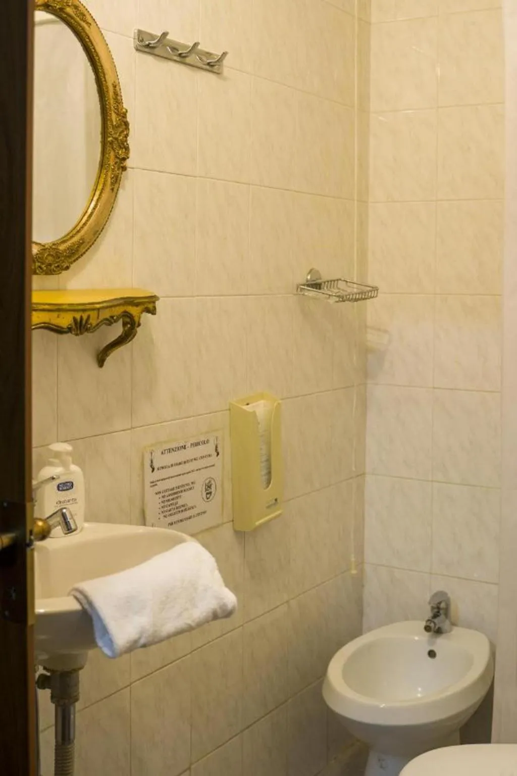 Double or Twin STANDARD Room, Hotel Abaco, Florence
