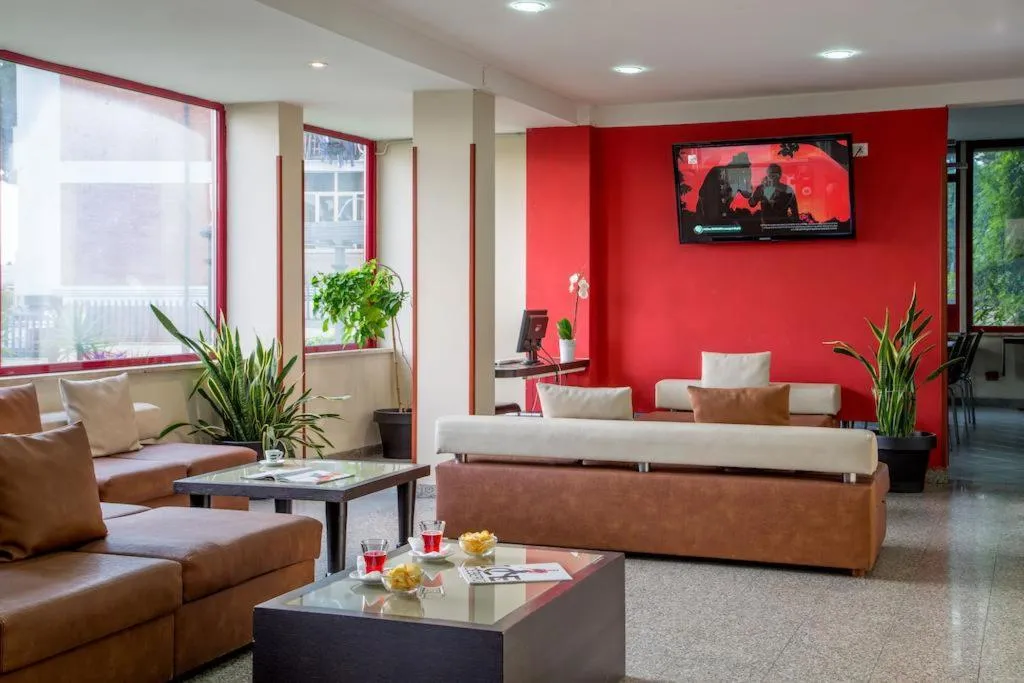 Lobby, Jonico, Rome