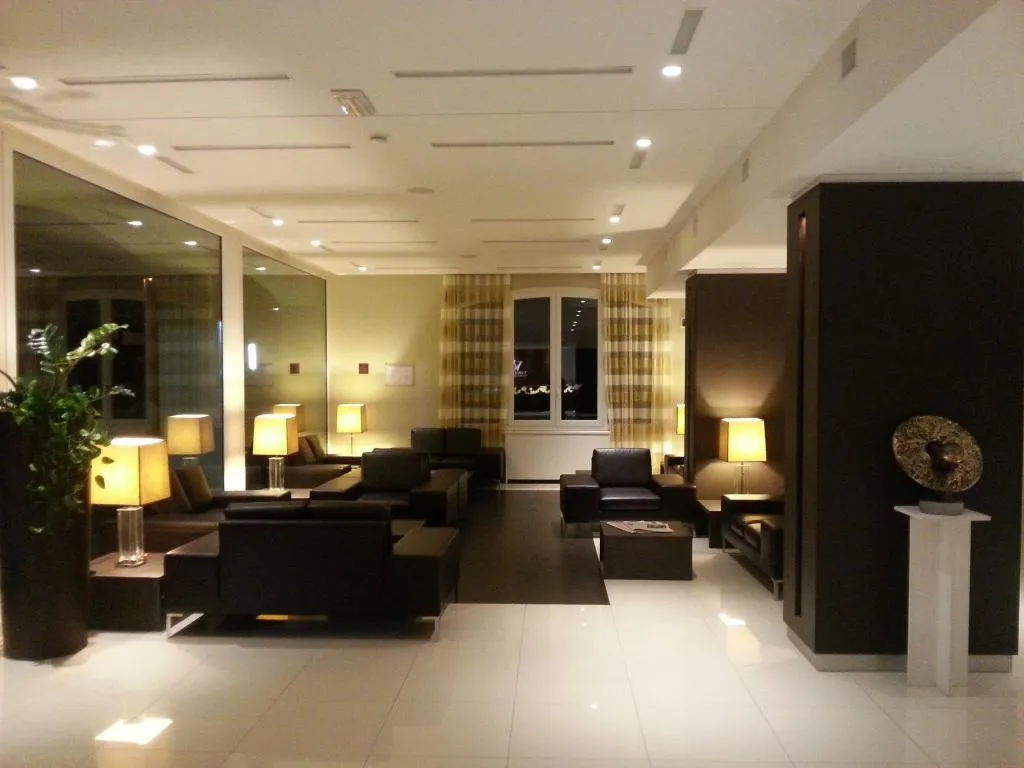 Lobby, Virginia Palace, Milan