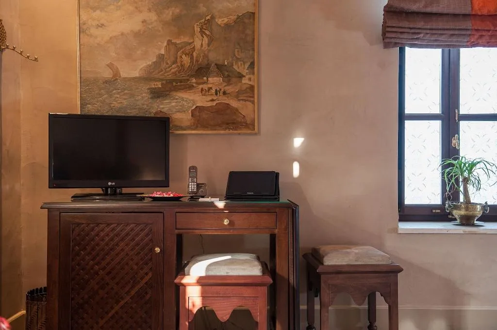 Room, La Maison Ottomane, Crete