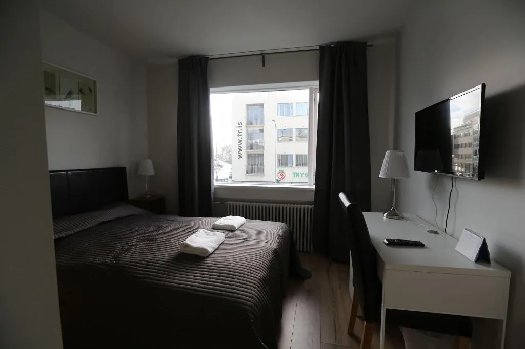 Room, 100 Iceland Hotel, Reykjavik