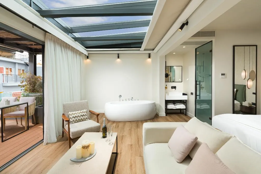 SUITE ONE BEDROOM WITH TERRACE Room, Athens Christokopidou Residence, Athens