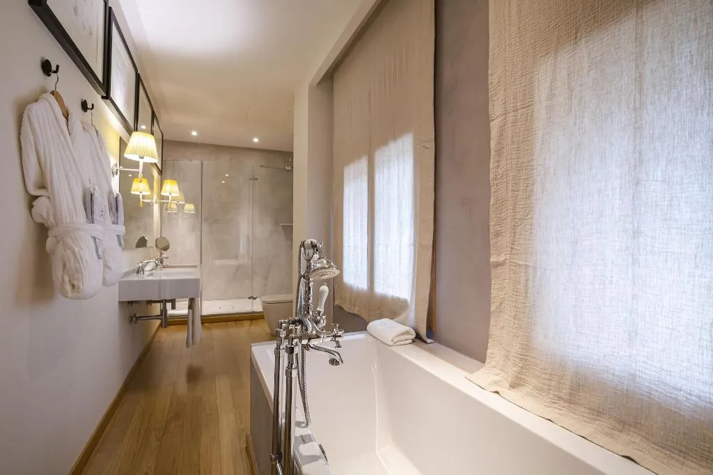 Room, Margot House, Barcelona