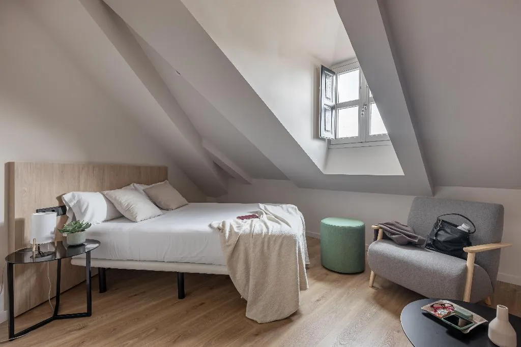 APARTMENT ONE BEDROOM Room, Libere Madrid Palacio Real, Madrid