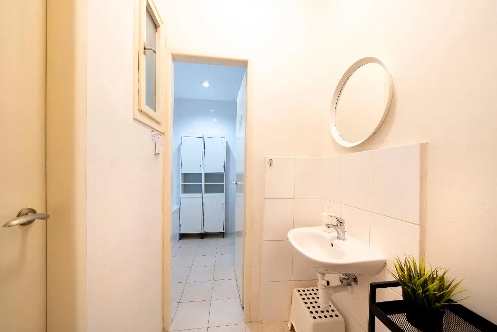 Room, New Town - Apple Apartments, Prague
