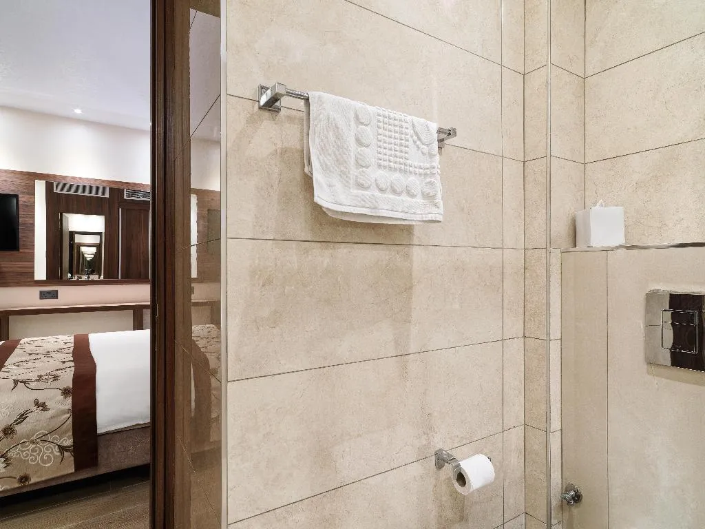 DOUBLE STANDARD Room, Leonardo Boutique Hotel Larnaca, Cyprus