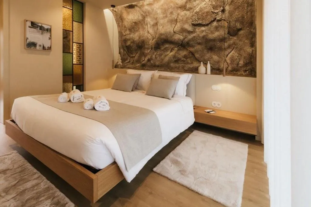Room, Pousadela Village, Porto