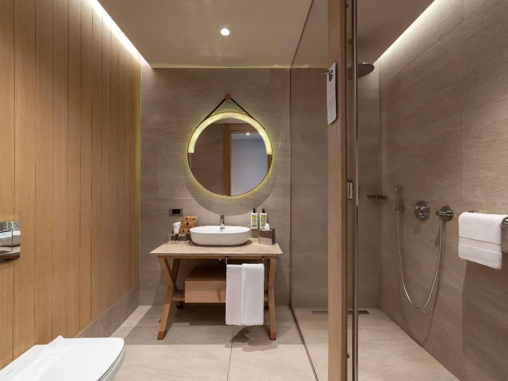 DOUBLE DELUXE SEA VIEW Room, The Bodrum Hotel Yalikavak - MGallery Collection, Bodrum