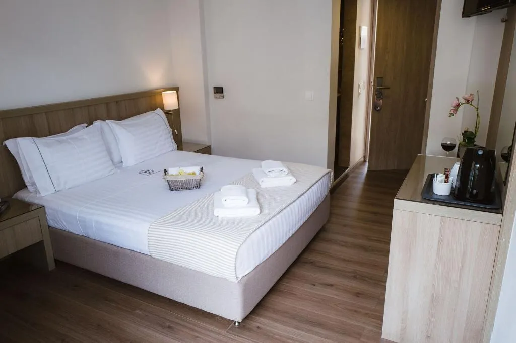 Double or Twin STANDARD Room, Piraeus Port Hotel, Athens
