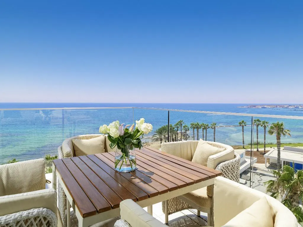 SUITE ONE BEDROOM Room, Amavi, MadeForTwo Hotels - Paphos, Cyprus