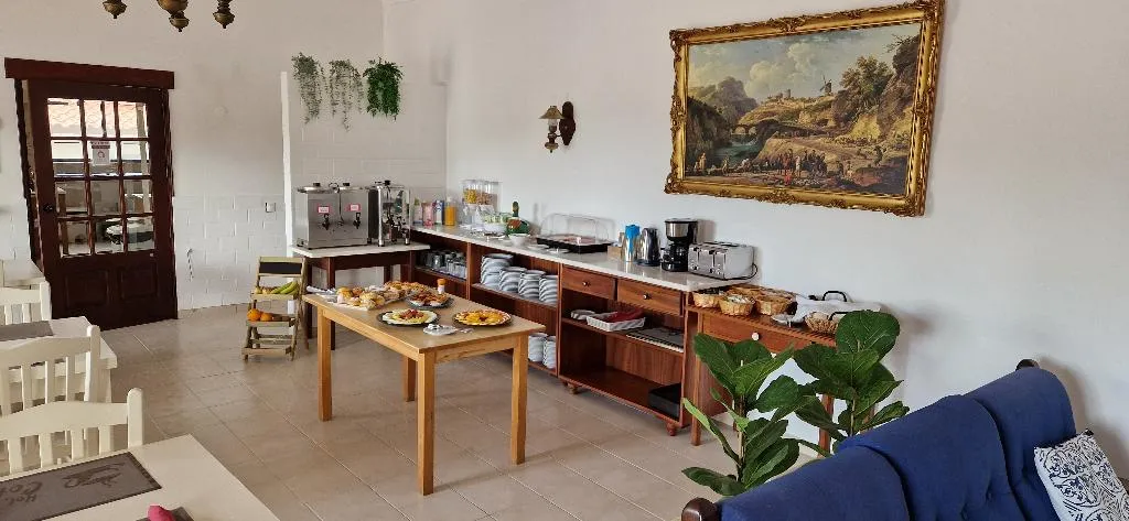 General view, Casa Rosa Montes, Algarve