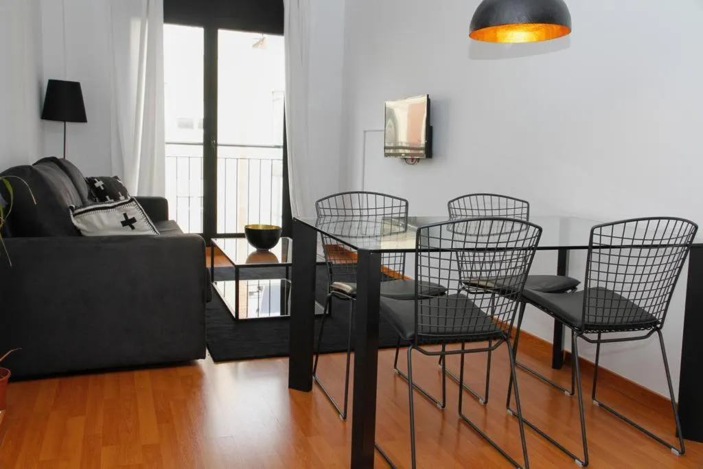 APARTMENT WITH TERRACE Room, L'Aragó by The Streets, Barcelona