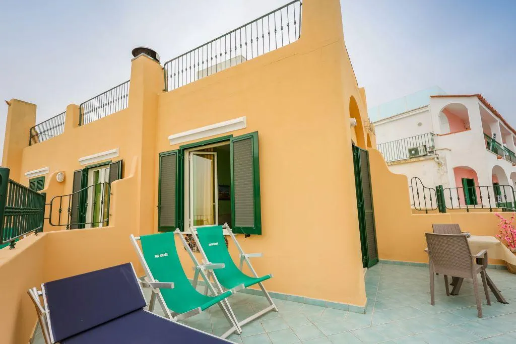 DOUBLE SEA VIEW WITH TERRACE Room, Hotel Rivamare, Naples