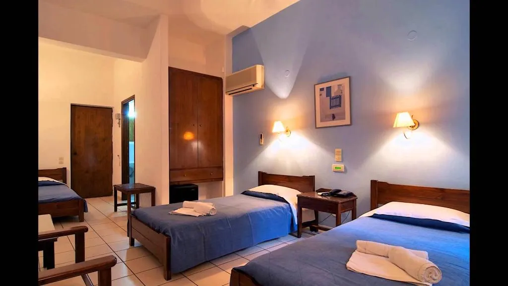 TRIPLE STANDARD Room, Blue Island, Crete