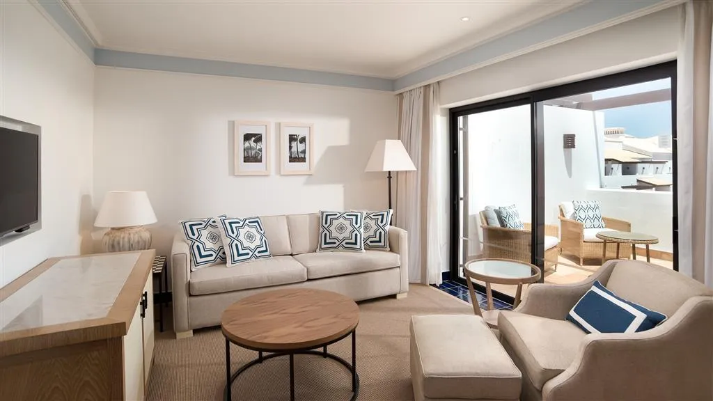 Room, Pine Cliffs Hotel, a Luxury Collection Resort, Algarve