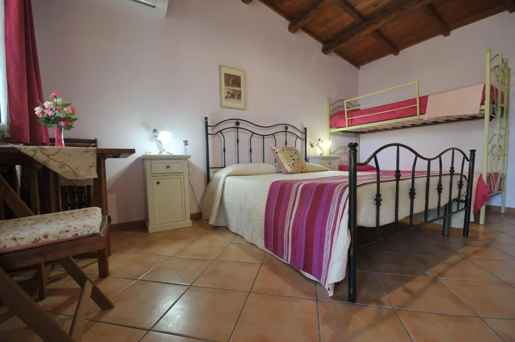 Room, Mandorleto B&B, Catania