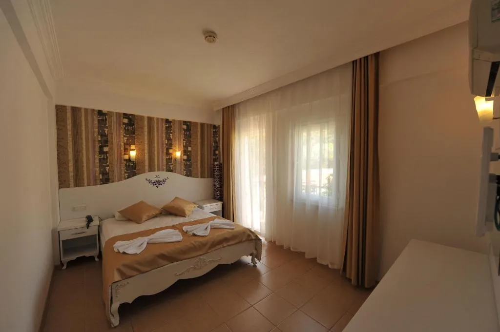 Room, Grand Taner, Dalaman