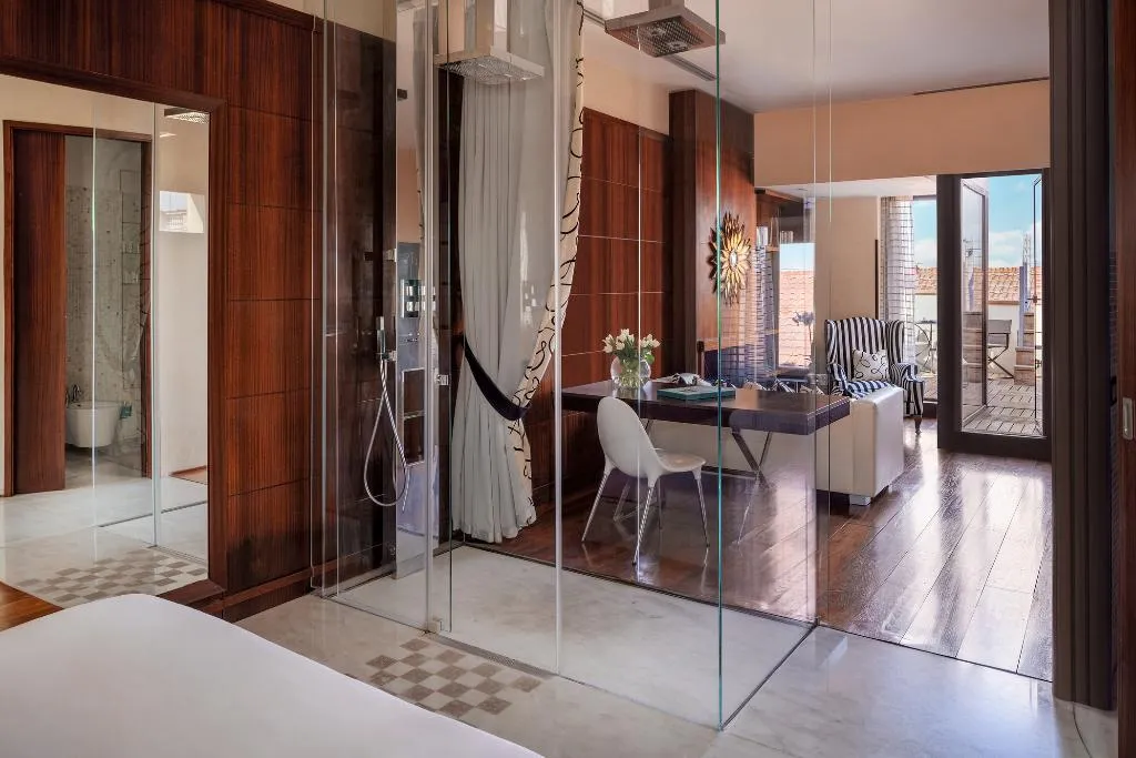 APARTMENT WITH TERRACE WITH VIEWS Room, Repubblica Firenze Luxury Apartment UNA Esperienze, Florence