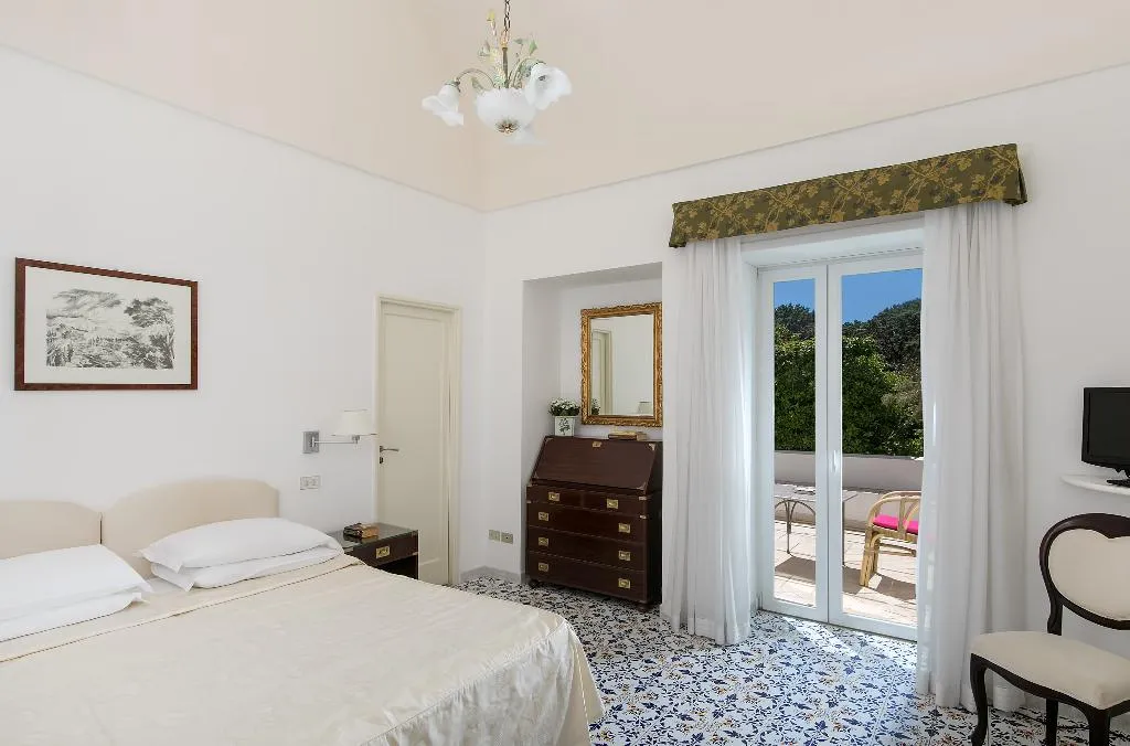 Room, Bellavista, Naples