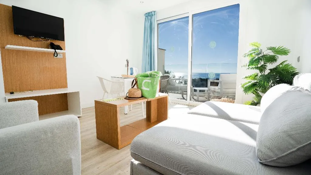 APARTMENT SEA VIEW ONE BEDROOM Room, Houm Plaza Son Rigo, Majorca