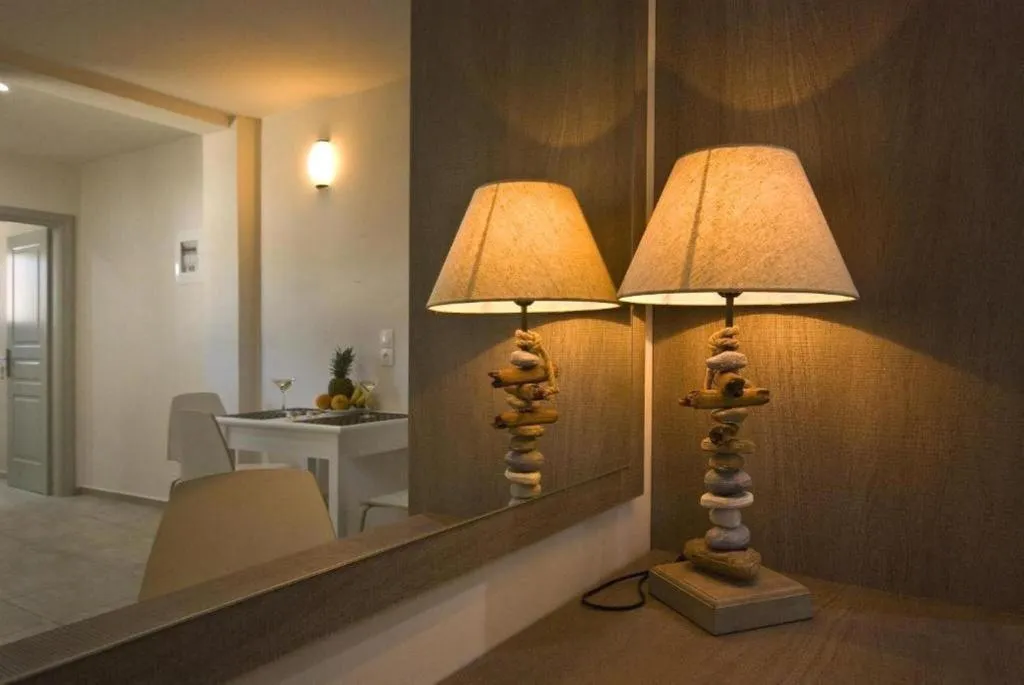 Lobby, Alafouzos Studios, Santorini
