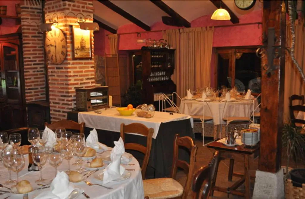 Restaurant, Hospedium Hacienda Las Cavas, Madrid