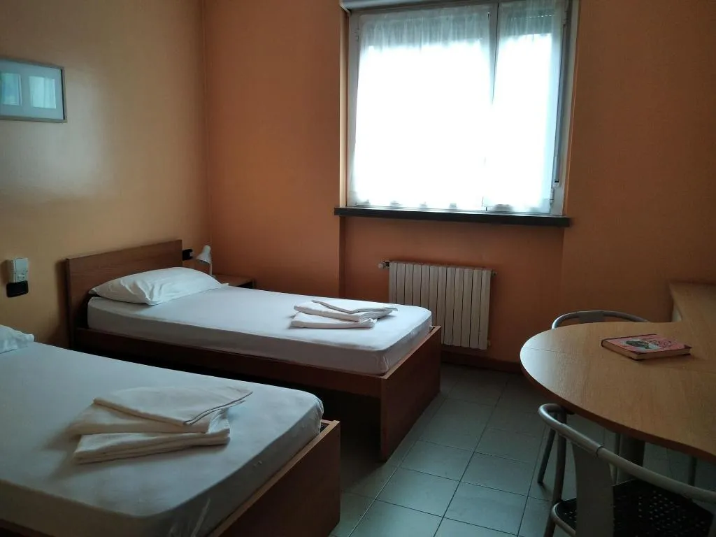 Room, La Cordata Accommodation - Zumbini 6, Milan