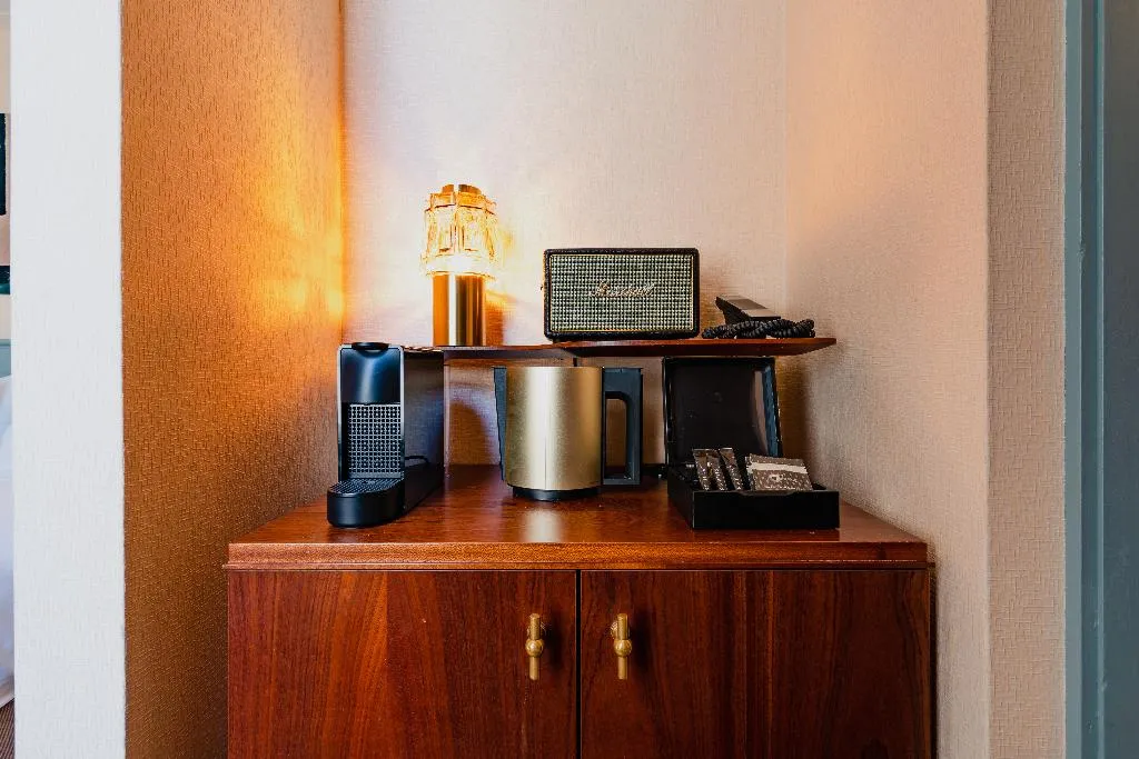 DOUBLE BASIC Room, Hotel Mercier, Amsterdam