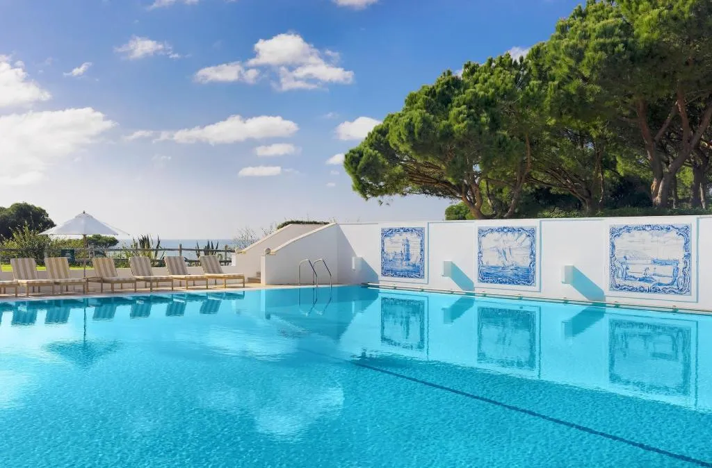 Pool, Pine Cliffs Hotel, a Luxury Collection Resort, Algarve