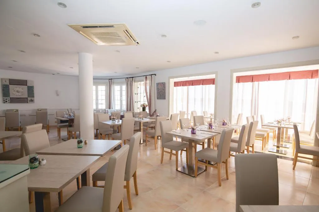Restaurant, Club S'Illot, Majorca
