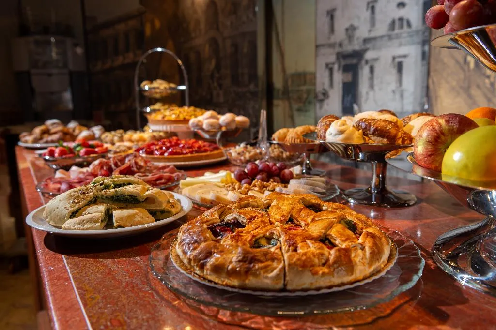 Bar, Palazzetto Madonna, Venice