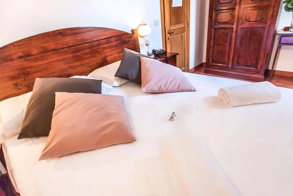 DOUBLE SINGLE USE STANDARD Room, Costantini, Florence