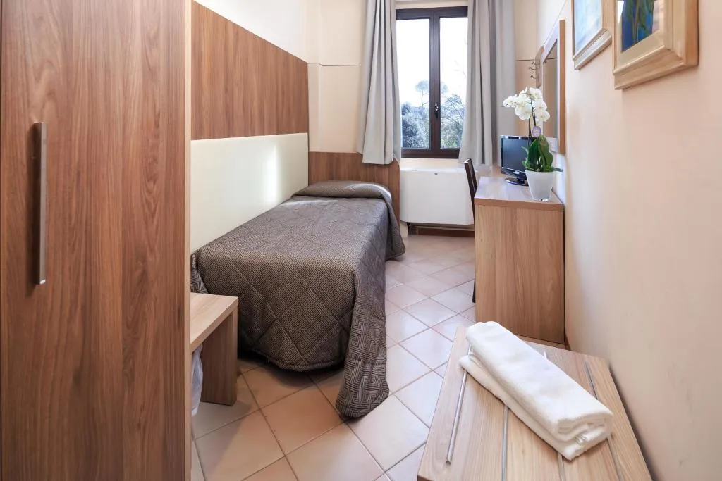 Room, Hotel Arno Bellariva, Florence