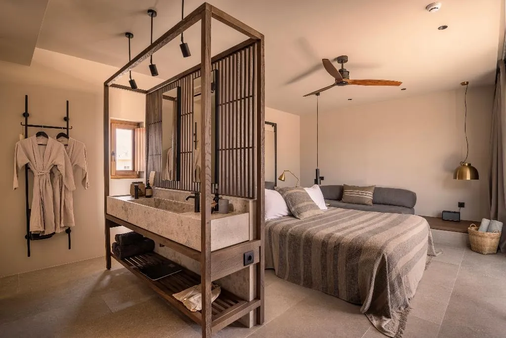 JUNIOR SUITE WITH JACUZZI Room, Theros All Suite Hotel, Kos