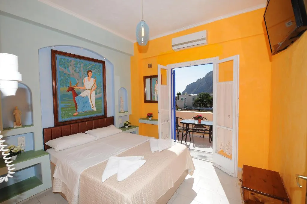 APARTMENT CAPACITY 2 Room, Orfeas Apartments, Santorini