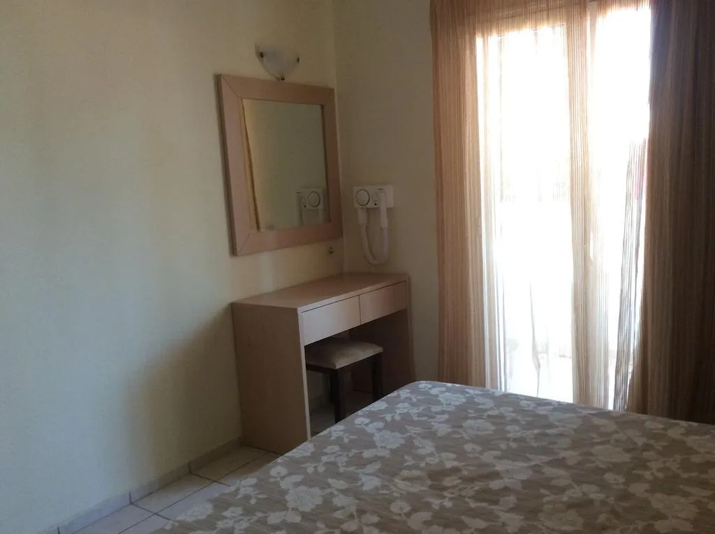 APARTMENT STANDARD Room, Bueno Hotel, Crete