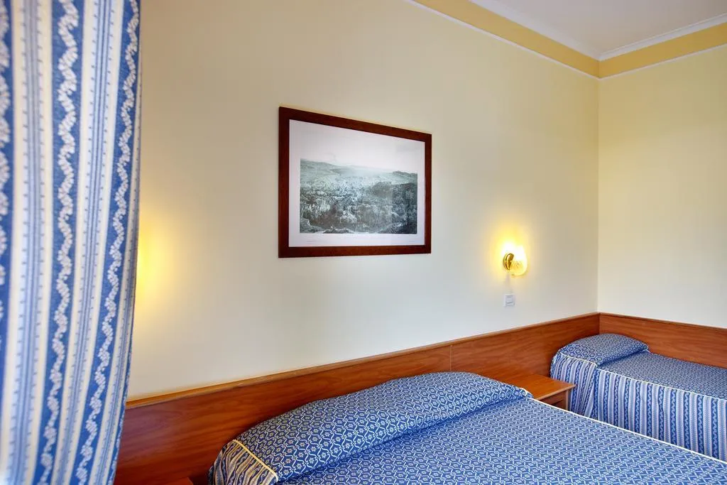 TRIPLE STANDARD Room, Zi' Teresa, Naples
