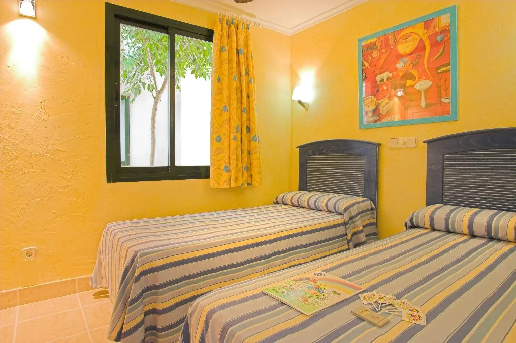 APARTMENT TWO BEDROOMS Room, Royal Son Bou Family Club, Menorca