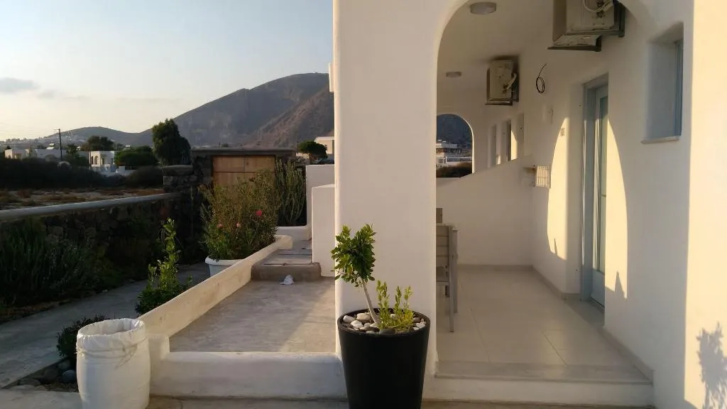Room, Daylight, Santorini