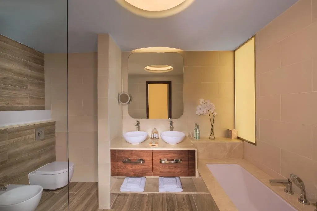 DOUBLE DELUXE Room, The Retreat Palm Dubai MGallery by Sofitel, Dubai