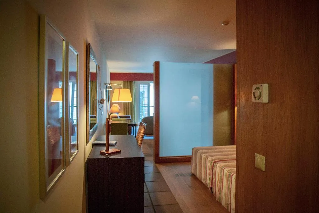 STUDIO SUPERIOR Room, Apartamentos Turisticos Atlantida, Madeira