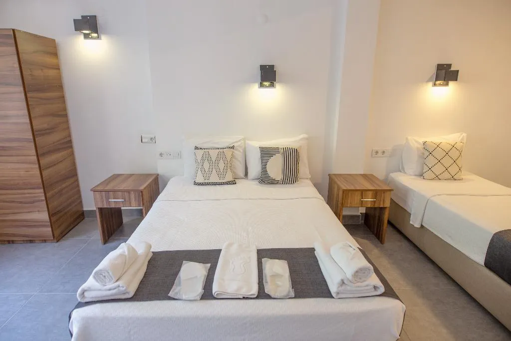 TRIPLE STANDARD Room, Camlik 87 Hotel Ayvalik, Izmir