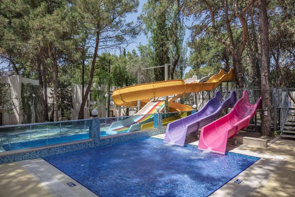 Pool, DoubleTree By Hilton Bodrum Isıl Club Resort, Bodrum