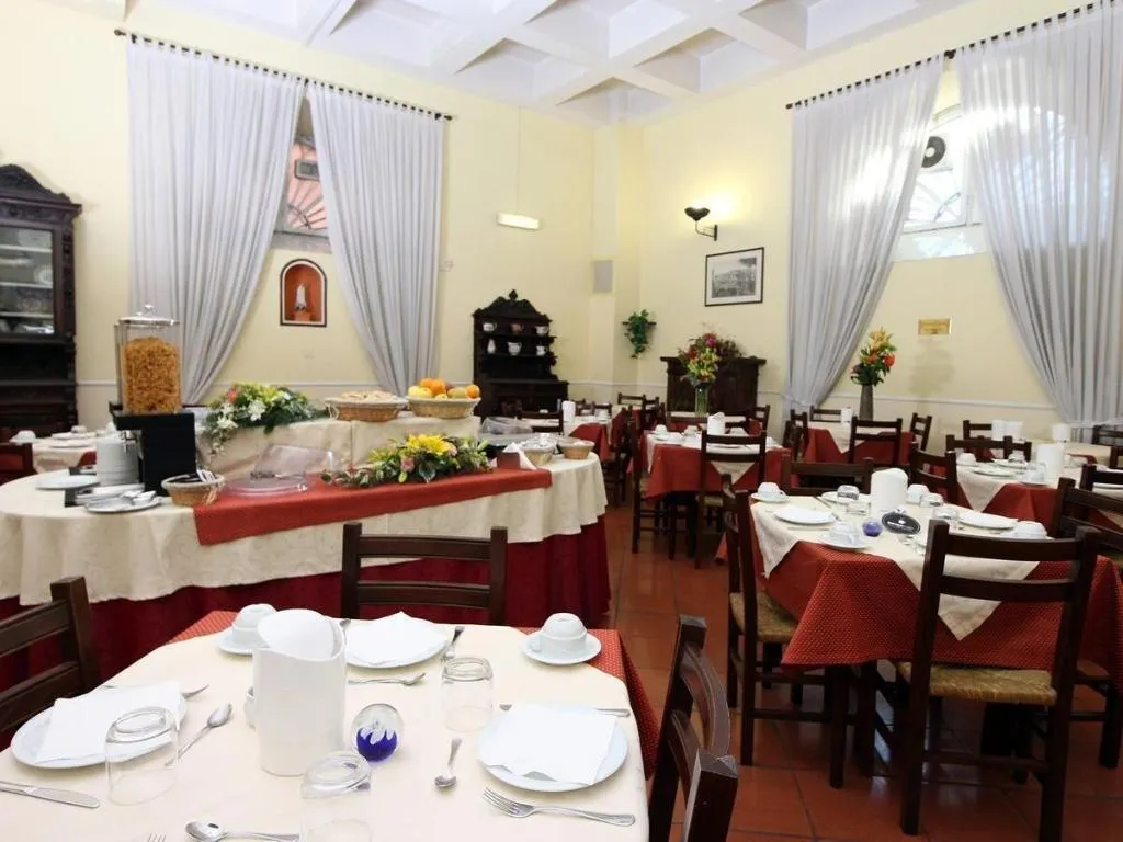 Restaurant, Santa Francesca Romana a Ponte Rotto - Casa per Fe, Rome