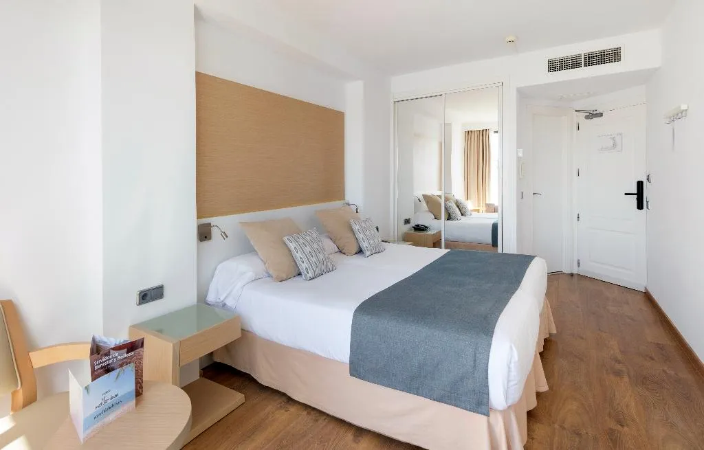 DOUBLE SINGLE USE SEA VIEW WITH BALCONY Room, Sentido Fido Punta del Mar Hotel & Spa, Majorca