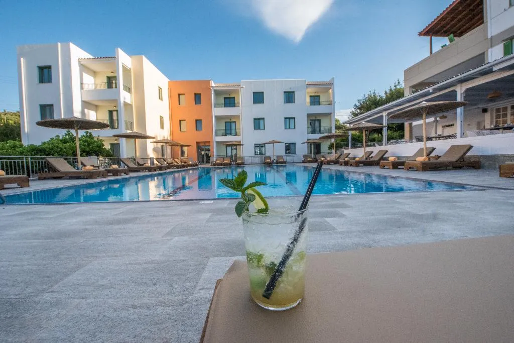 Pool, Mitos Village, Crete