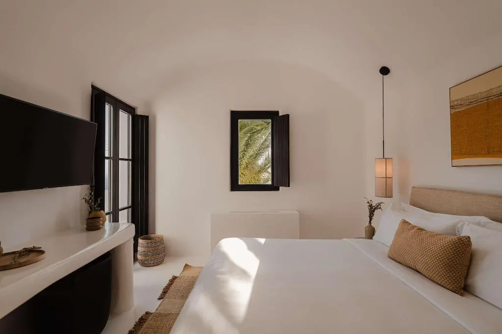 Room, Pantheon Villas, Santorini