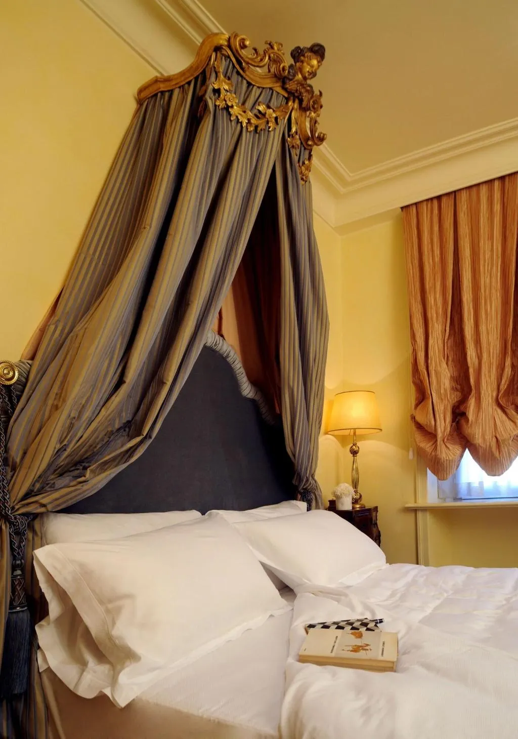 Room, Villa Duse, Rome