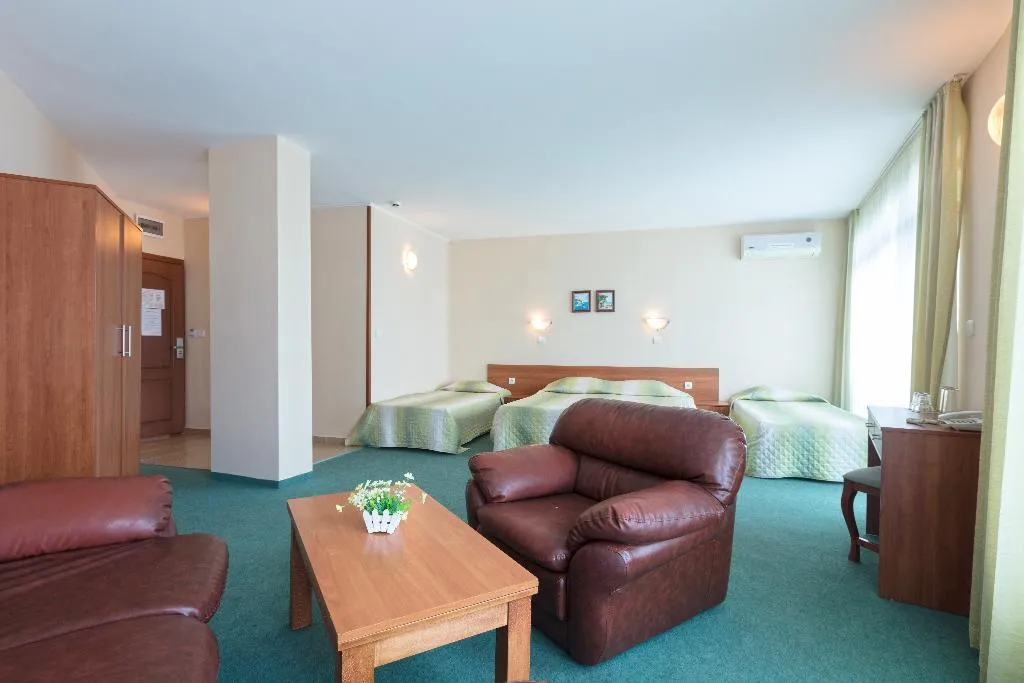 FAMILY ROOM STANDARD Room, Hotel L&B Sunny Beach, Bourgas